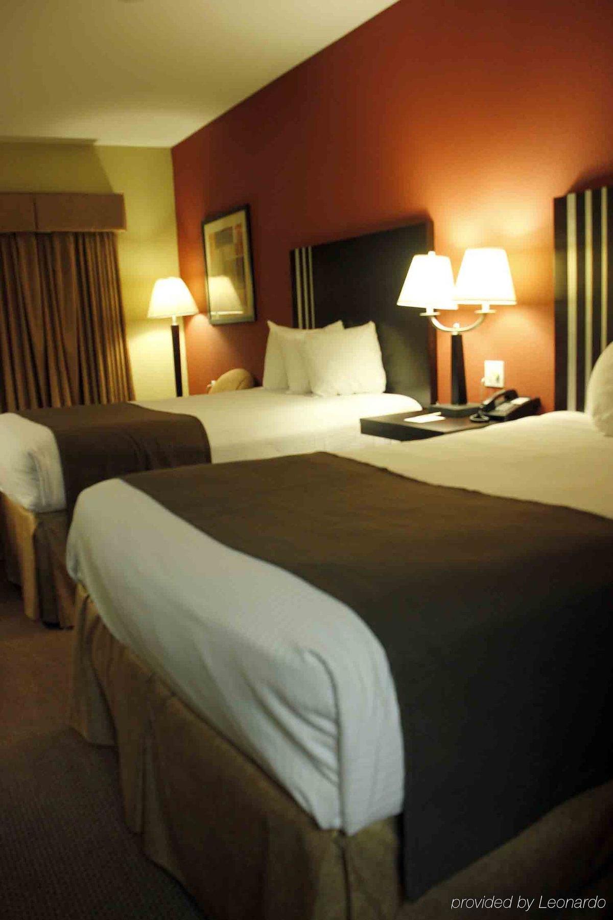 Best Western Airport Inn Monroe Room photo